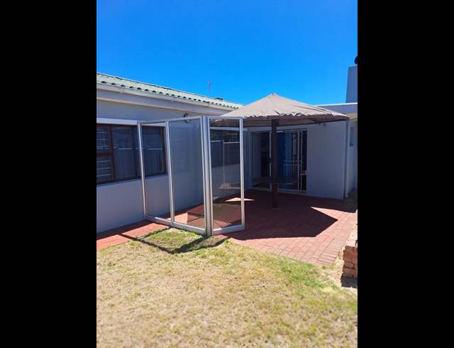 3 BEDROOM HOUSE FOR SALE IN DE KELDERS